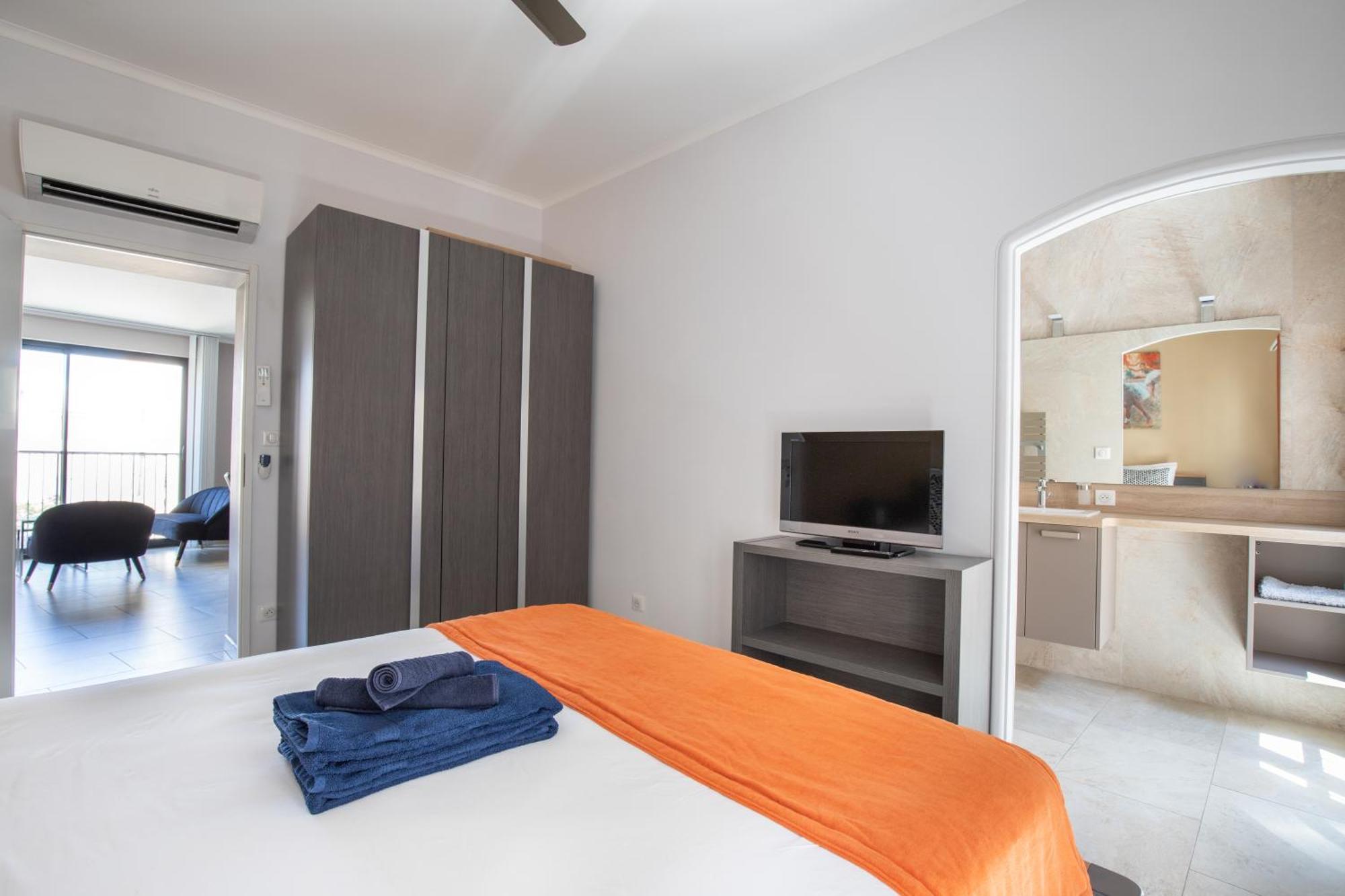 Ferienwohnung Au Coeur De L'Isle Exterior foto